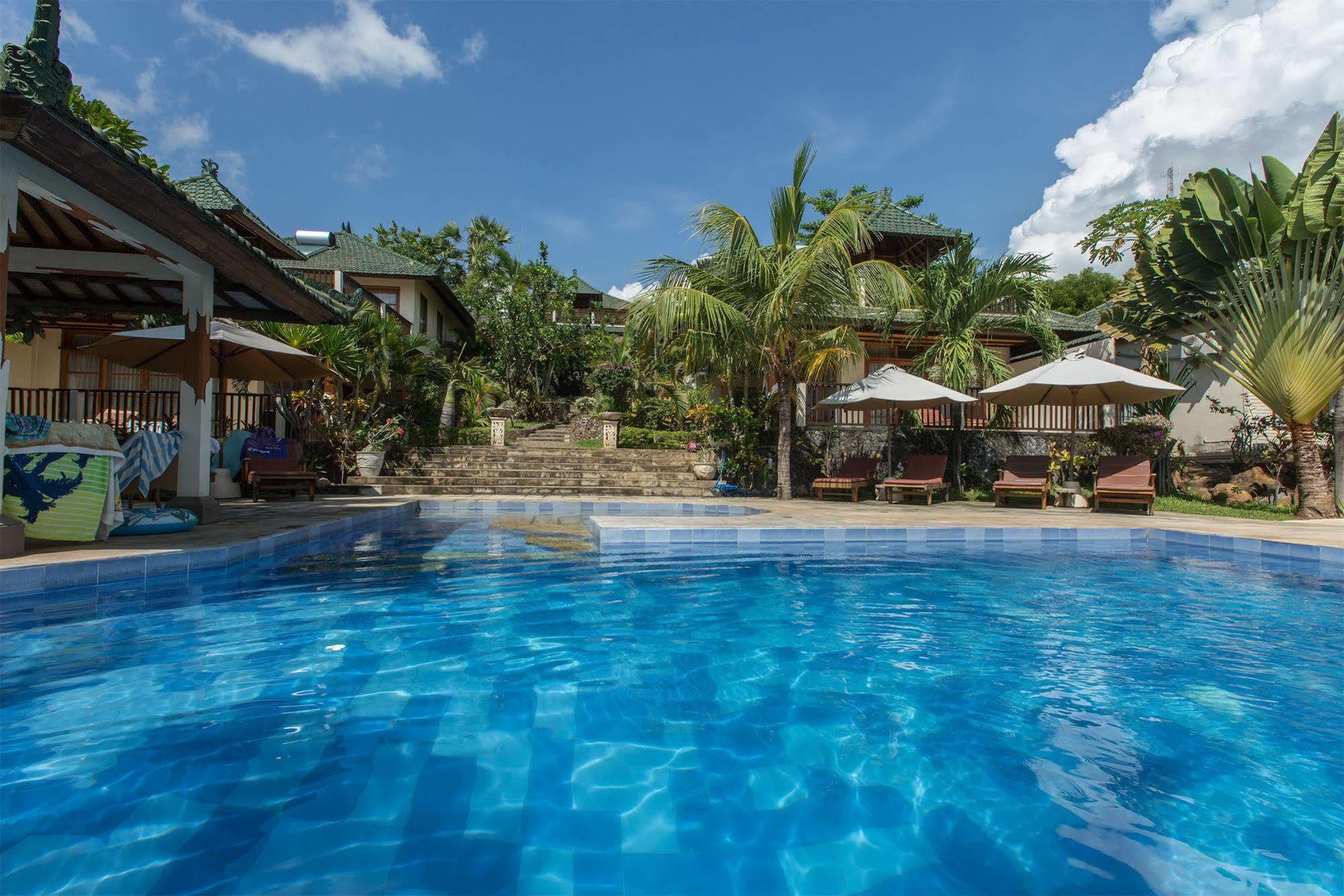 Puri Wirata Dive Resort And Spa Amed Exteriér fotografie